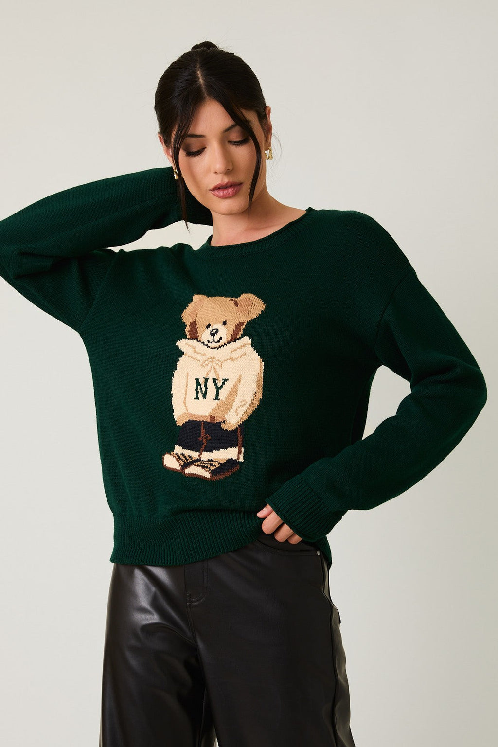 Autumn In The City Bear Sweater - Green