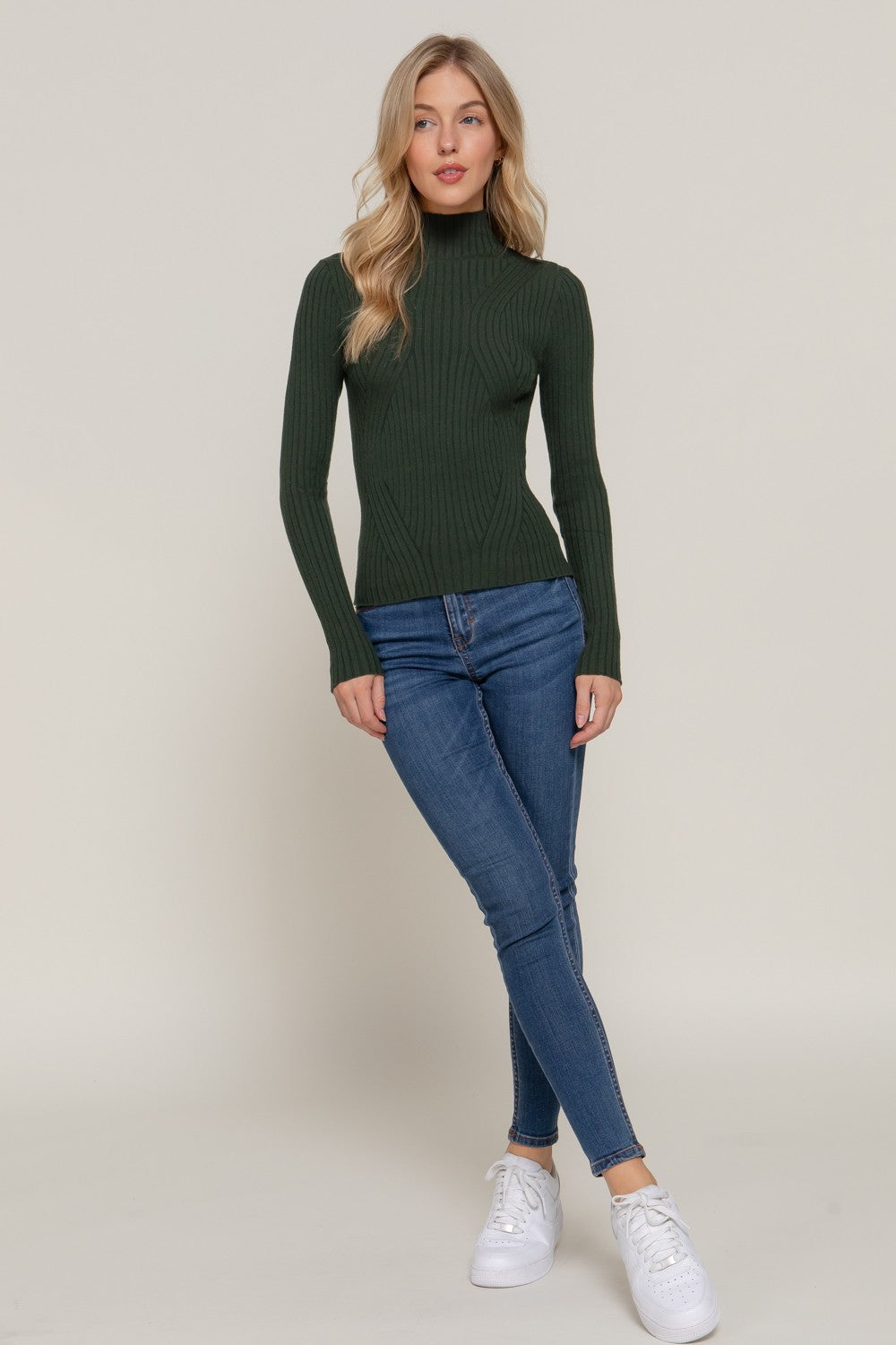 Autumn Embrace Sweater - Hunter Green