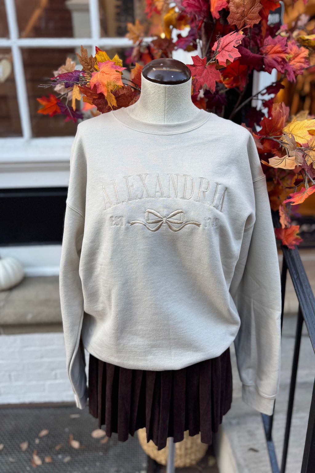 Alexandria Emroidered Bow Sweatshirt - Sand