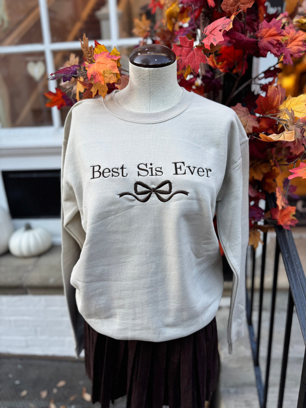 Best Sis Embroidered Bow Sweatshirt - Sand