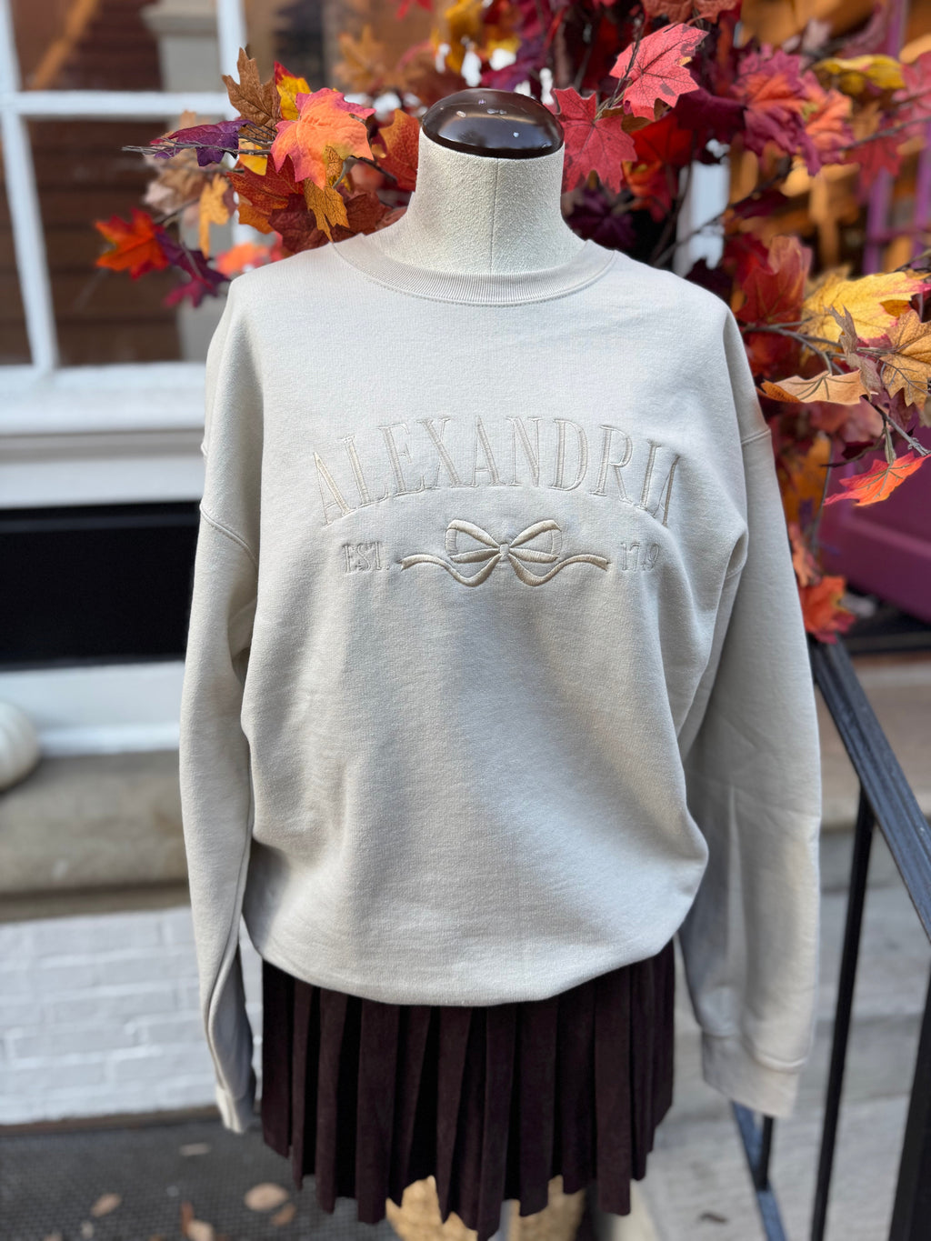 Alexandria Emroidered Bow Sweatshirt - Sand